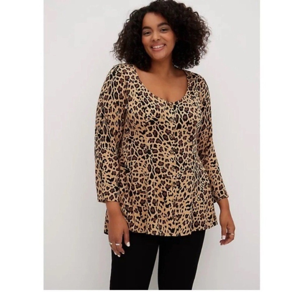 Torrid Tunic Womens 2 Leopard Print Button Down Brown EUC